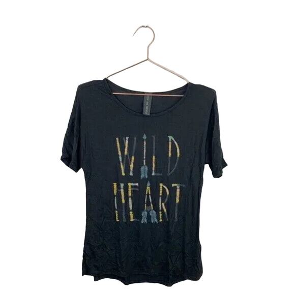 Shop The Trends Wild Heart Boho Black Short Sleeve Tee Medium - Picture 1 of 4